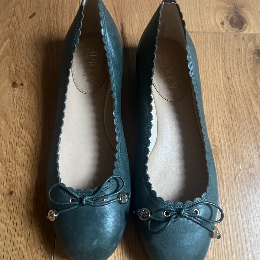 Lauren Ralph Lauren Dk Green Leather Bow Ballet Flats